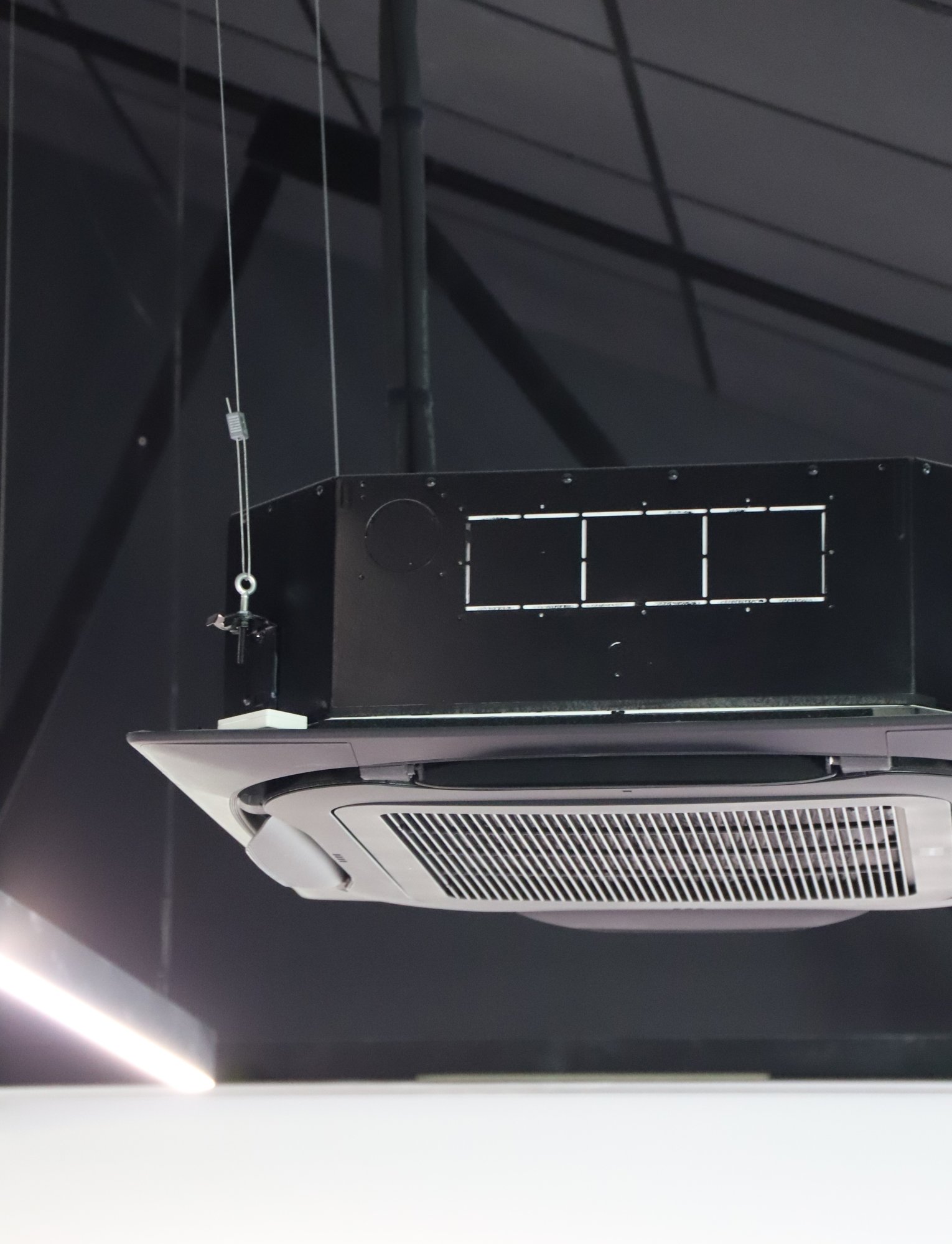 Air-Con-Office (6) - Crop