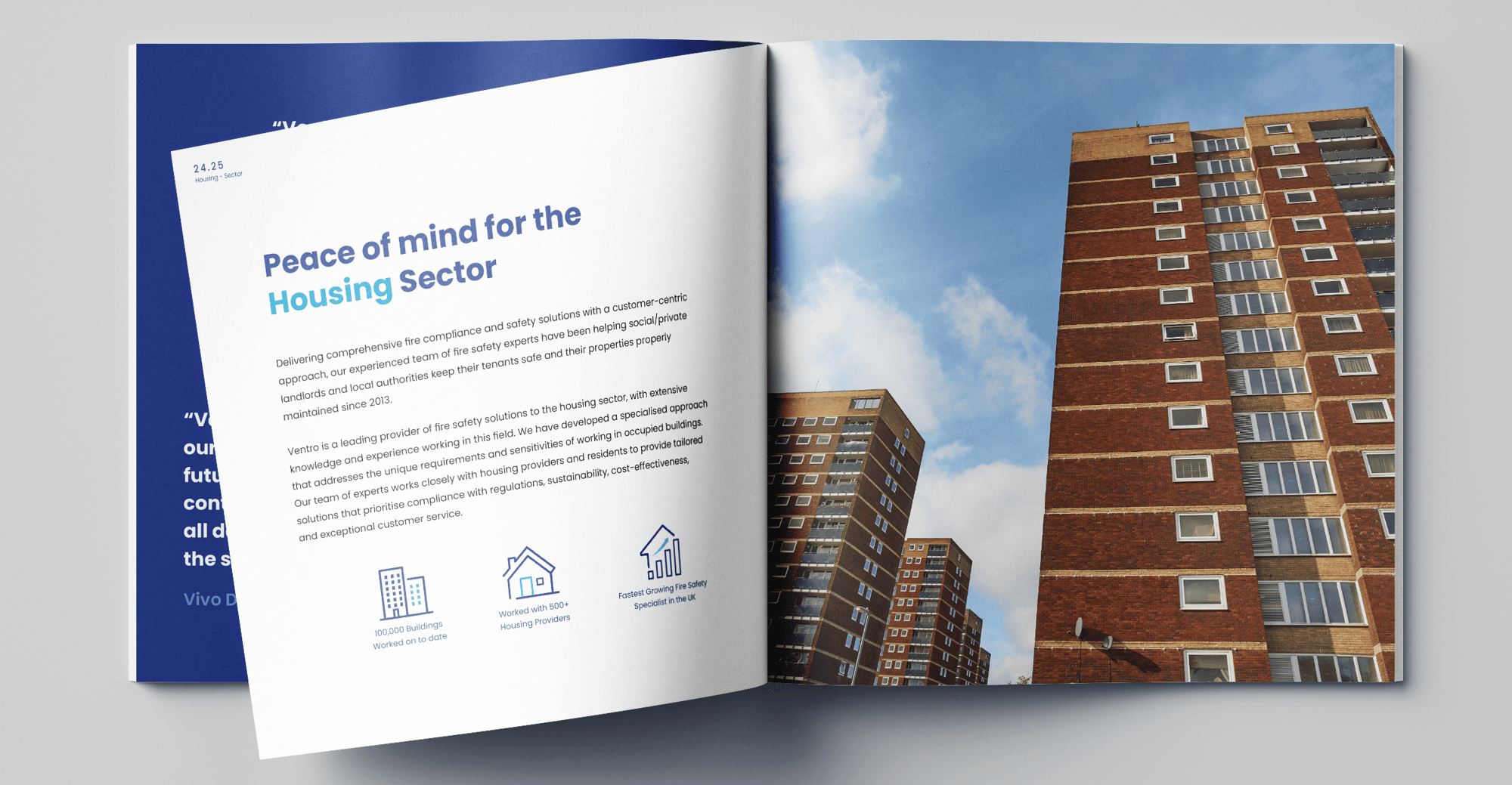 Square_Brochure_Mockup